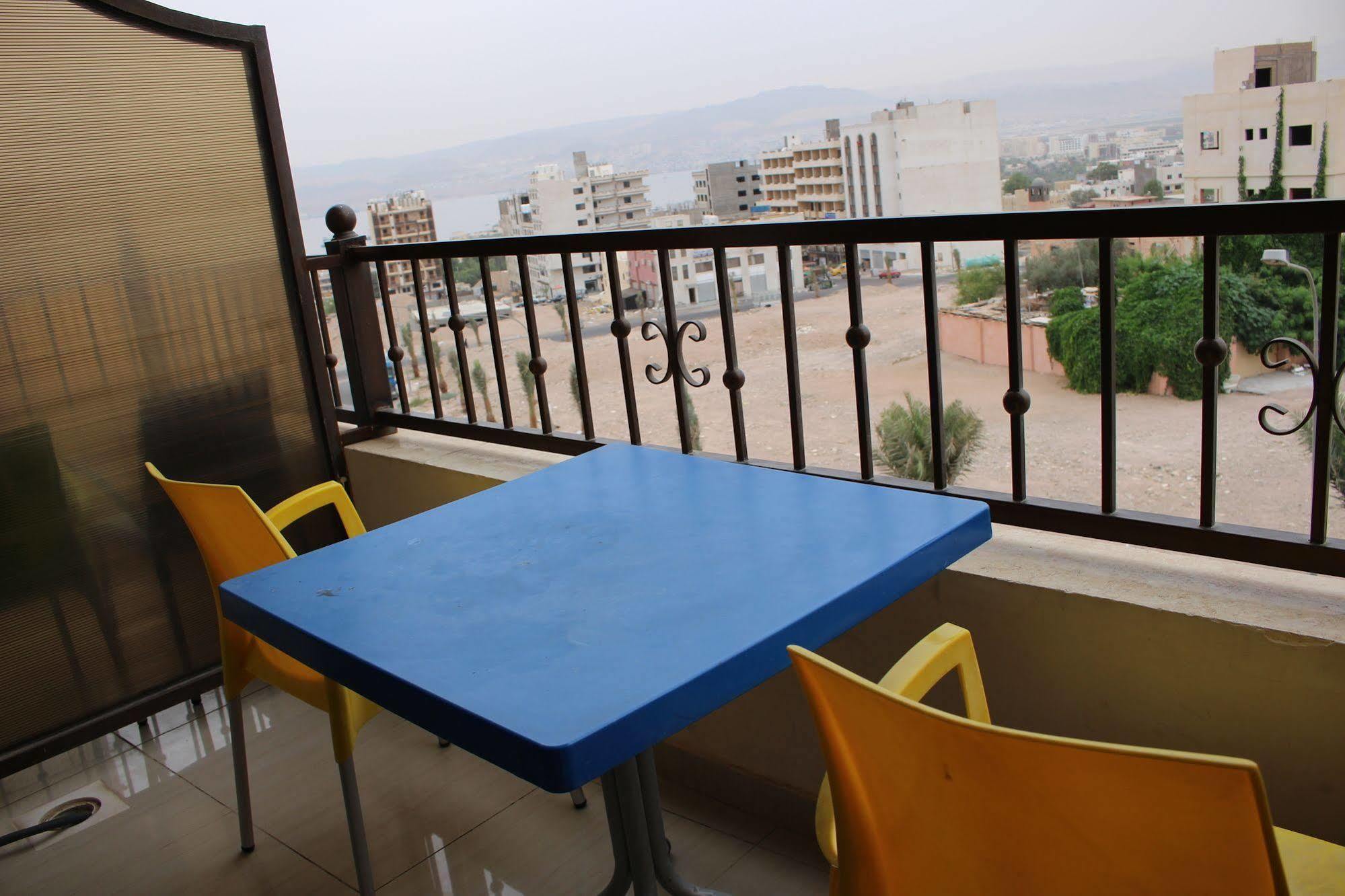 Baraka Al Aqaba Hotel Suites Экстерьер фото